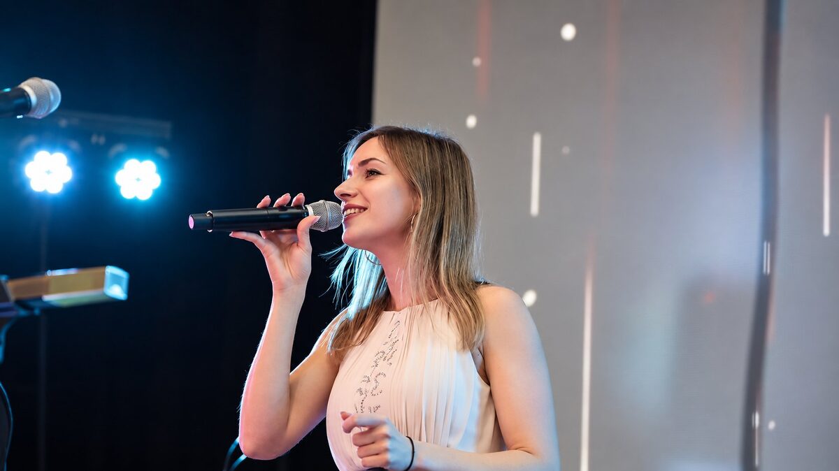 Musikalische Begleitung zur Trauung von Iris' Coffeeshop